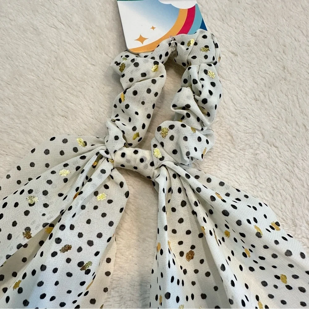 NWT Marta Scrunchie Bow White Sparkle Hair Tie